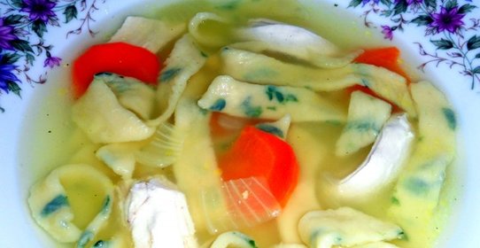 Домашняя зеленая лапша