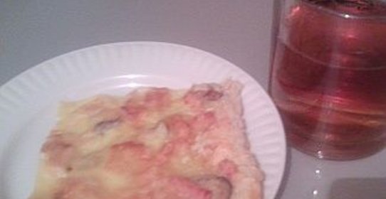 Пицца Изумительная с горячим чаем на травах