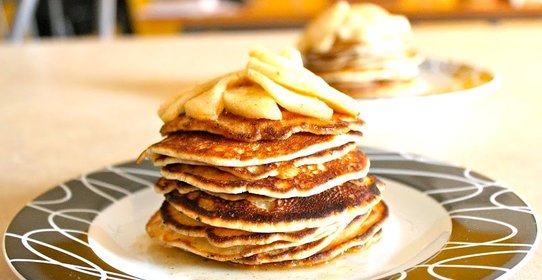 Дрожжевые оладьи на простокваше