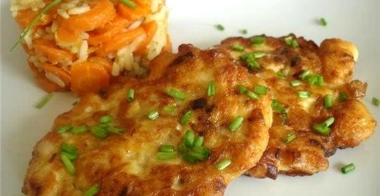 Куриные оладьи с чесноком