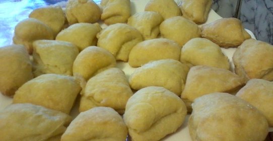 Треугольное творожное печенье