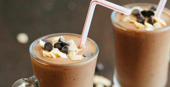 Шоколадный молочный коктейль