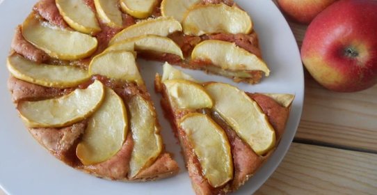 Домашняя шарлотка