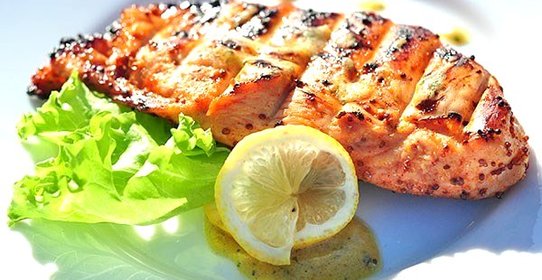 Куриное филе в лимонном маринаде с карри