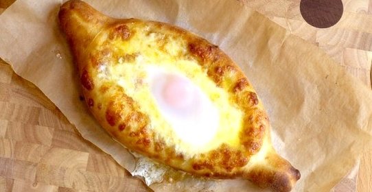 Аджарское хачапури с сулугуни