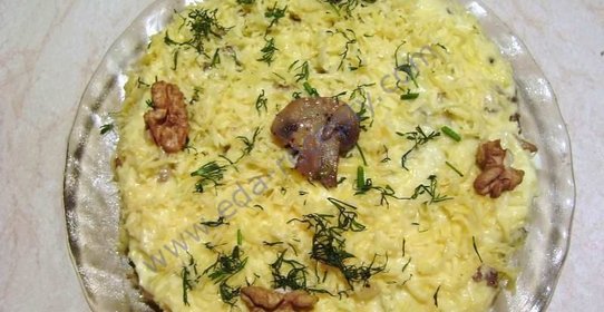 Салат слоями курица грибы сыр