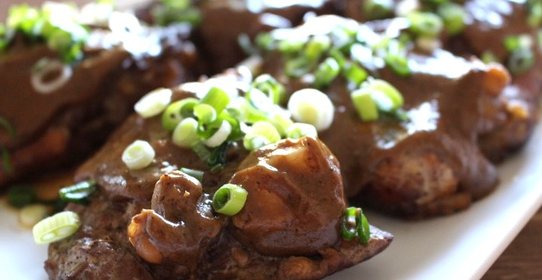 Курица в молочно-чесночном соусе