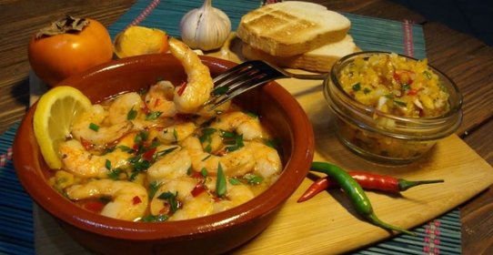 Чатни из хурмы с креветками пиль-пиль