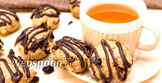 Арахисовое печенье с изюмом