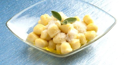 Ньокки с пармезаном и рукколой