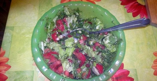 Овощной салат с зеленью