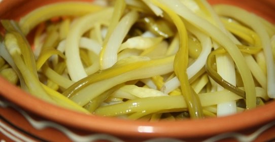 Маринованная черемша