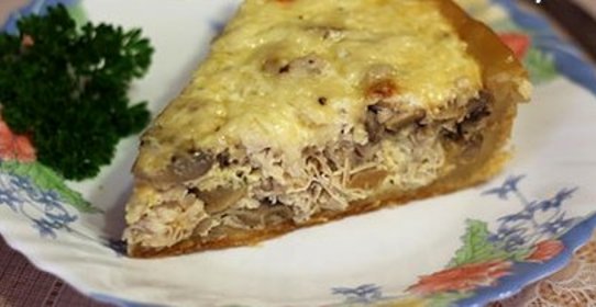 Лоранский пирог с курицей и грибами в мультиварке