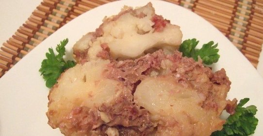 Цветная капуста с мясом