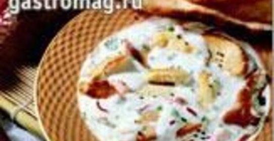 Кусочки хлеба нан с креветками и чили