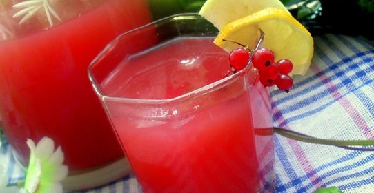 Фруктово-ягодный морс Лето красное