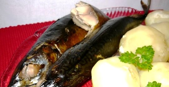 Копченая скумбрия с жидким дымом