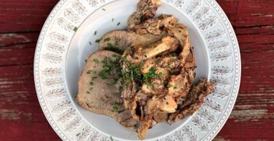 Телячий язык со сморчками от Анны Людковской