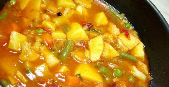 Картофель тушеный с овощами