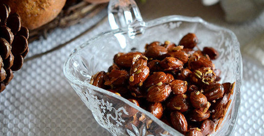 Миндаль в медовой глазури