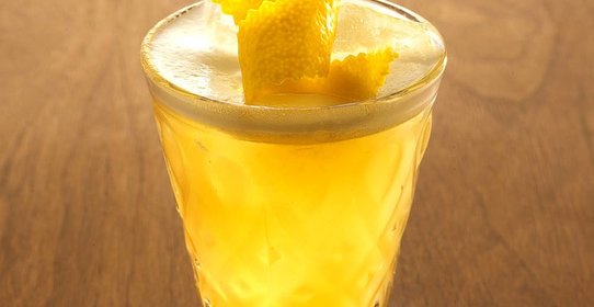 Коктейль «Пенициллин» (Penicillin)