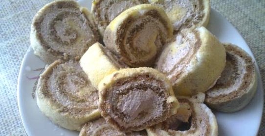 Рулет с творогом и корицей