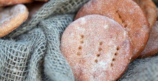 Финские ржаные лепешки hapan ruisrieska