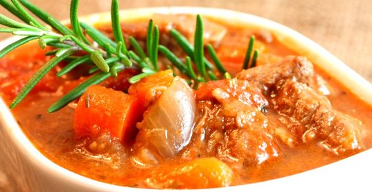 Говядина, тушеная в мультиварке