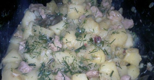 Тушеная картошка со свининой