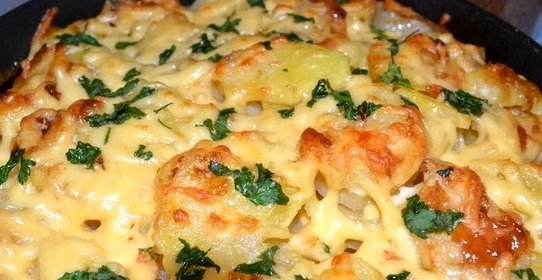 Картошка с чесноком и сыром