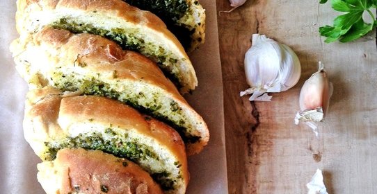 Багет с чесночным маслом