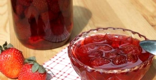 Клубничное варенье жидкое