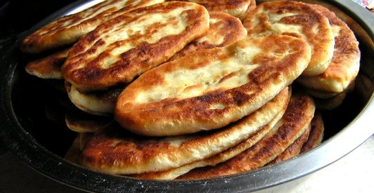 Жареные пирожки на скорую руку