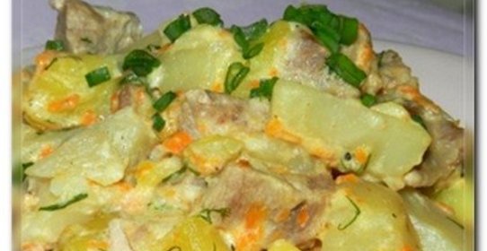 Картофель с говядиной в мультиварке