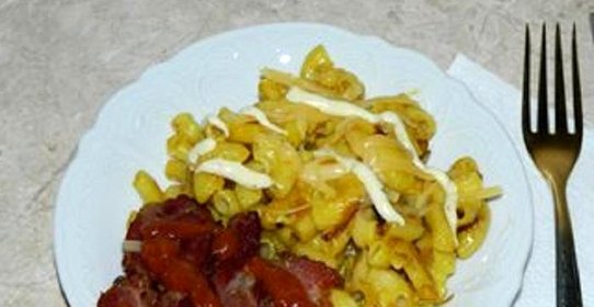 Паста с сыром и ветчиной