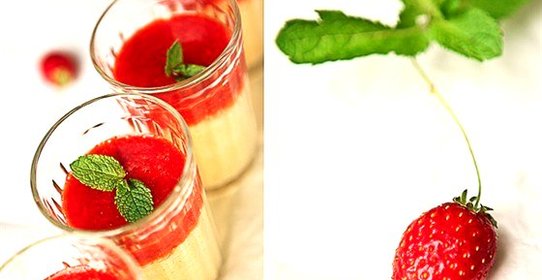 Пудинг из манной крупы с клубничным соусом