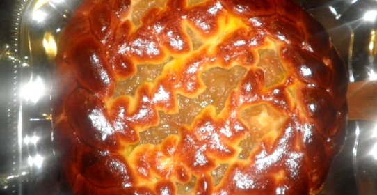 Пирог с яблочным вареньем