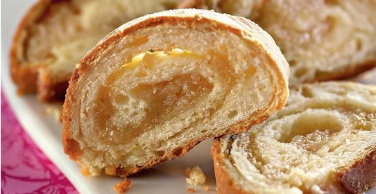 Марципановый рулет