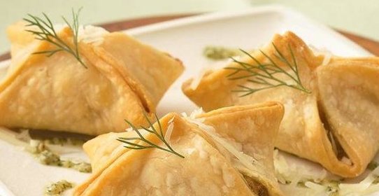 Слойки с лососем и укропом