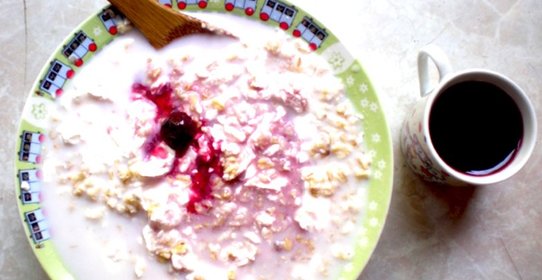 Овсянка с творогом на завтрак