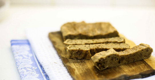 Коврижка с черносливом и орехами