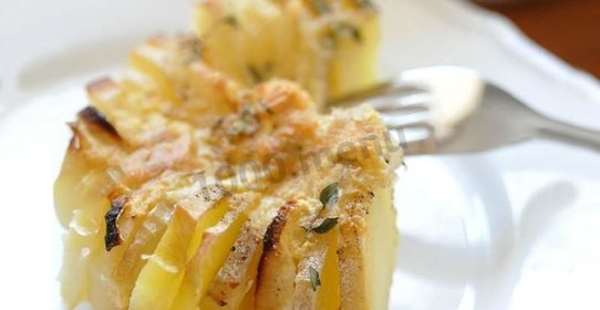 Картошка с сыром в мультиварке