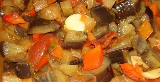 Овощное рагу с баклажанами