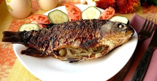 Карась жареный