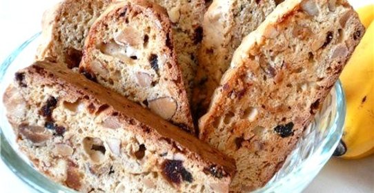 Бискотти с орехами и сухофруктами