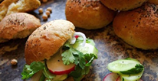 Нутовые булочки