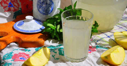 Квас яблочный