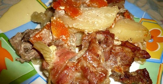 Картофель с мясом в духовке