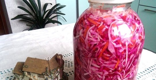 Маринованная капуста с чесноком