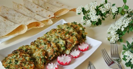 Оладьи капустные с овсяными хлопьями